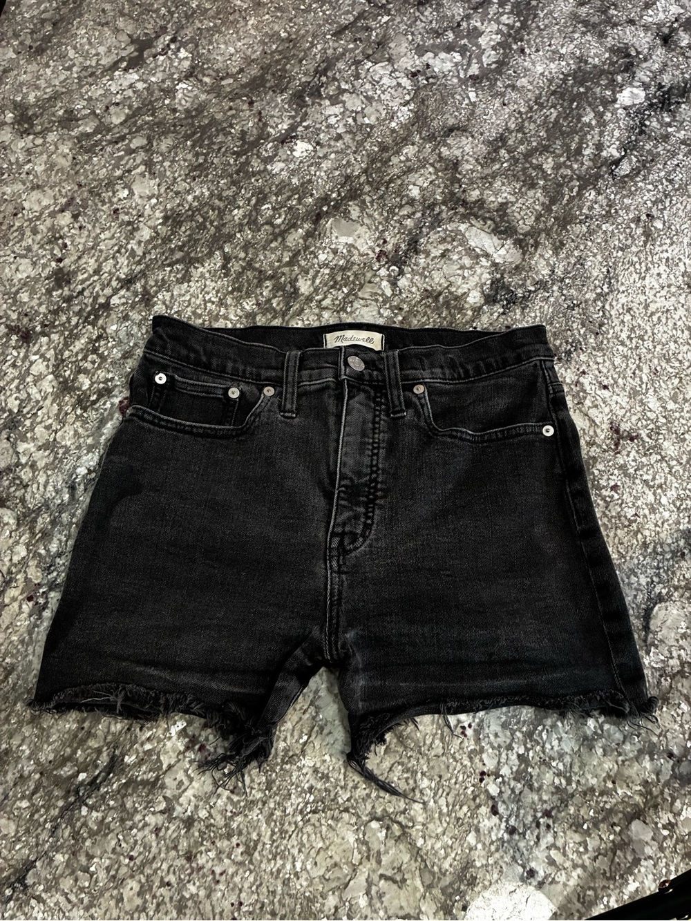 Women’s Madewell Black High-Rise Denim Shorts - Picture 2 of 8